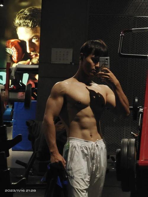 健身牛人视频,揭秘高效塑形秘诀